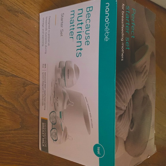 Breastmilk Bottle Starter Set - Picture 1 of 4